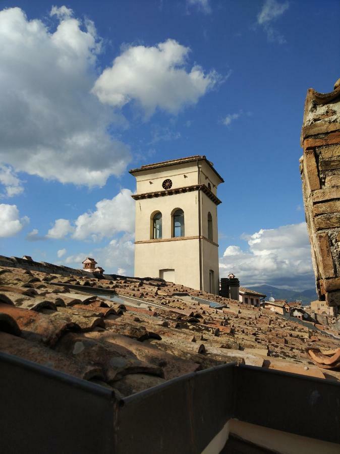 Sotto I Tetti Del Borgo Daire Spoleto Dış mekan fotoğraf